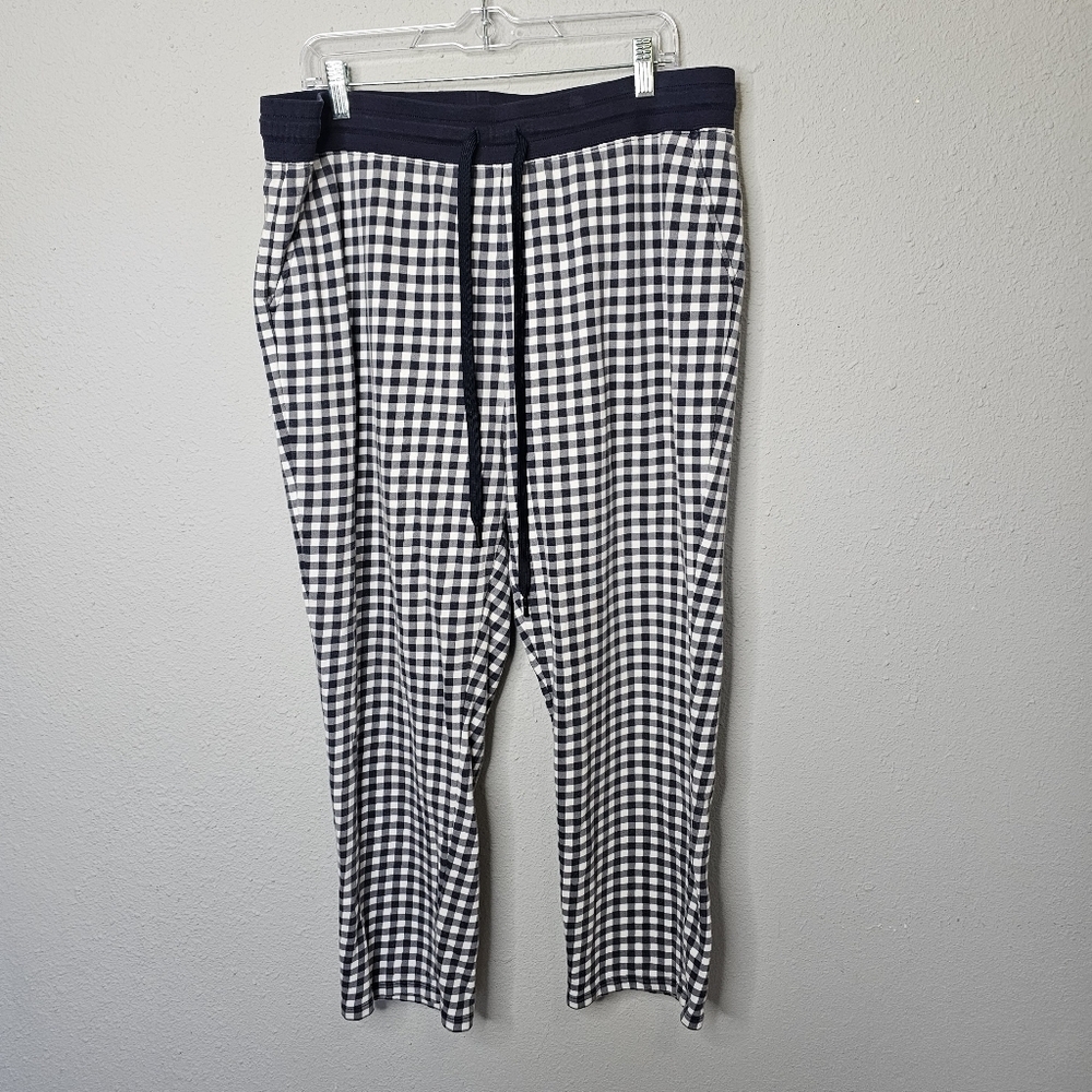 Draper James Blue and White Gingham Lounge Pants